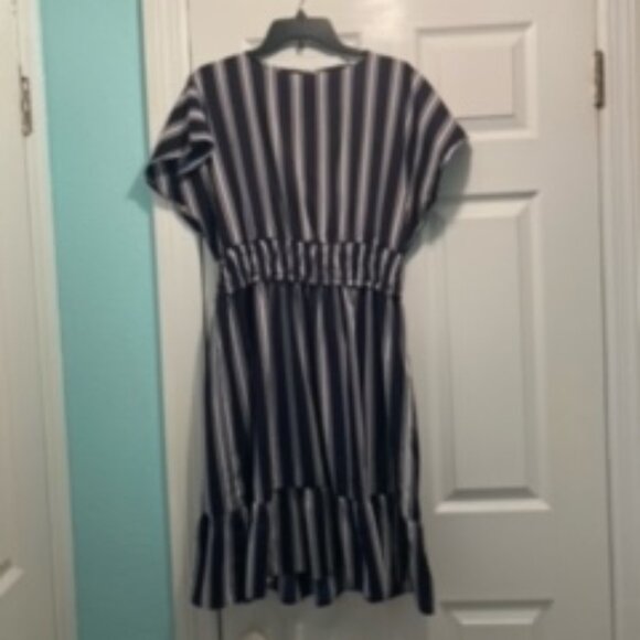MPH Blue Striped Dress 1X - Picture 3 of 3